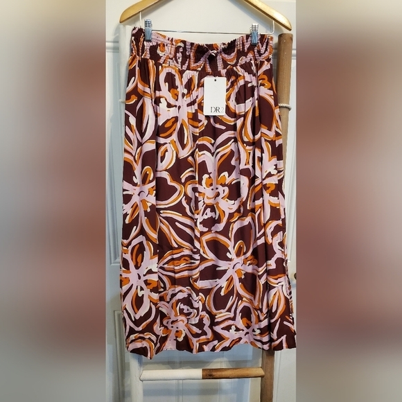 Aline Skirt DR2 - Picture 5 of 6